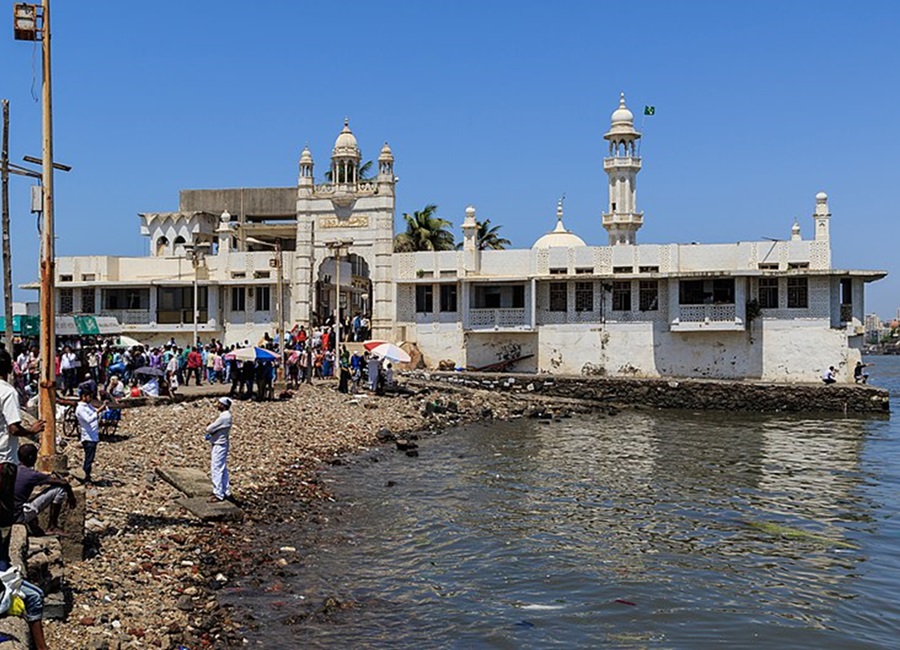 Haji Ali to Navi Mumbai Airport Cab